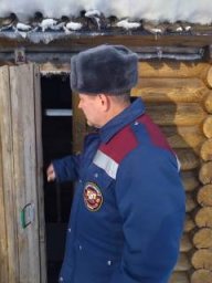 Пожарные Противопожарной службы провели дежурство в местах Крещенских купаний