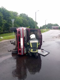 ​Огнеборцы ПЧ Октябрьского района на ДТП