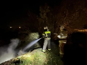 ​Огнеборцы ПЧ Обоянского района на ликвидации горения