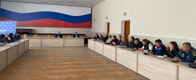 ​В Администрации Кореневского района прошло КЧС и ОПБ