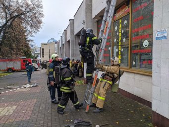 Огнеборцы ПЧ-20 приняли участие в показательных учениях.