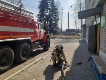 ​Пожарно-тактическое учение по тушению условного пожара в ОБУЗ "Дмитриевская ЦРБ"