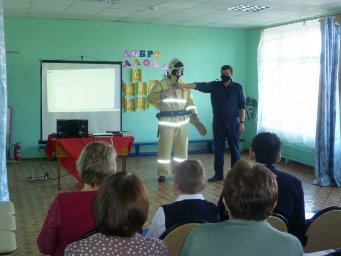 ​Открытый урок по гражданской обороне и пожарной безопасности в &laquo;Панинской ООШ&raquo;