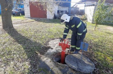 ​Октябрьские пожарные провели оперативно-тактическое изучение района выезда