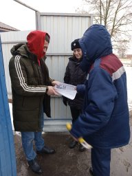 ​Профилактические мероприятия в Фатежском районе продолжается
