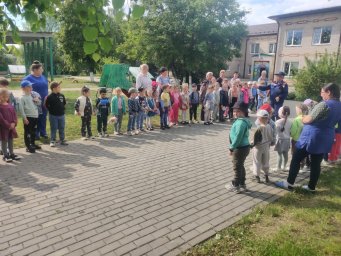 Занятие в детском саду Тимского района.