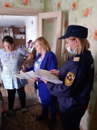 ​Дмитриевские огнеборцы провели рейд
