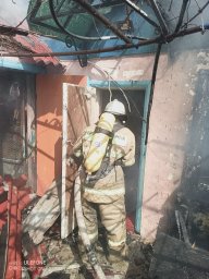 ​Возгорание времянки в городе Обоянь на улице Псельская