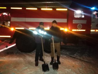 ​Черемисиновские огнеборцы и добровольцы потушили чердак в доме