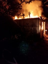 Пожарные ПЧ Горшеченского района выезжали на тушение сарая с. Среднедорожное