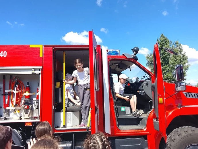 ​Встреча детей с огнеборцами Пристенского района