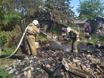 ​Не оставляйте без присмотра газовые плиты и печи