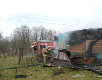 ​Огнеборцы ПЧ Фатежского и Железногорского районов на тушении пожаров