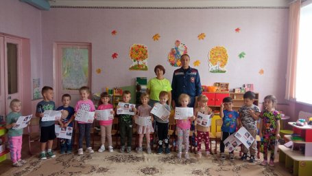 ​Урок пожарной безопасности с детьми в Золотухинском районе
