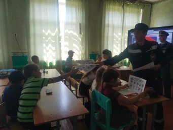 ​Проверка готовности пришкольных лагерей Фатежского района продолжаются