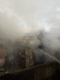​Обоянские огнеборцы потушили баню