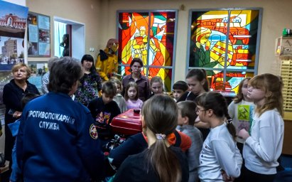 ​Юные гости в Пожарно-спасательном музее