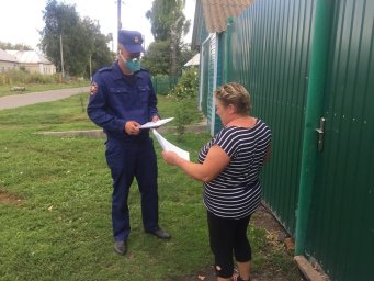 ​Рейды по пожарной безопасности в Большесолдатском районе продолжаются