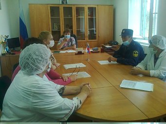 В Октябрьском районе было проведено совещание по пожароопасному периоду