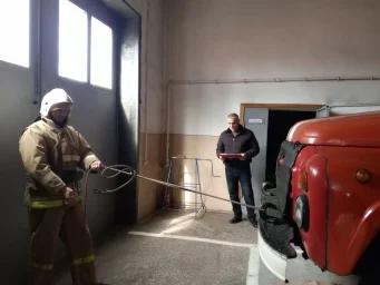 Огнеборцы ПЧ Черемисиновского района на сдаче квартальных зачетов
