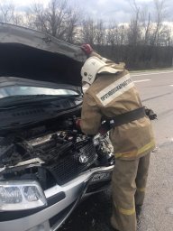 ​Тимские пожарные ликвидировали последствия ДТП на трассе Курск - Борисоглебск