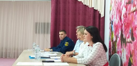 ​Проведение беседы на родительских собраниях в детских садах Золотухинского района