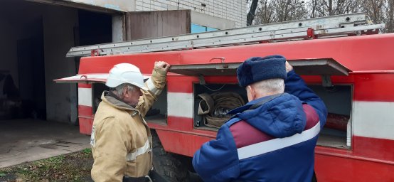 ​Кореневские огнеборцы проверяют ДПК