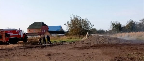 ​Кореневские пожарные ликвидировали возгорание на ул. Святого Серафима Саровского