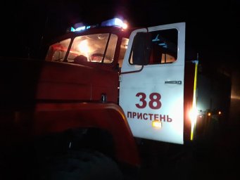 ​Пристенские борцы с огнем потушили сено