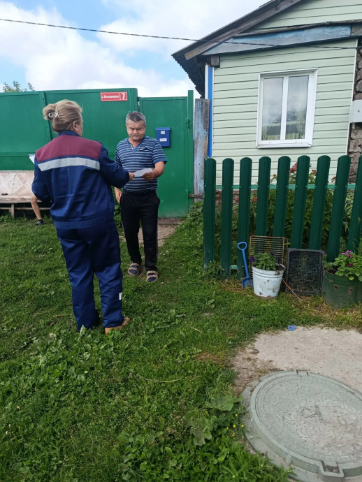 ​Профилактический рейд в д. Быканово Октябрьского района