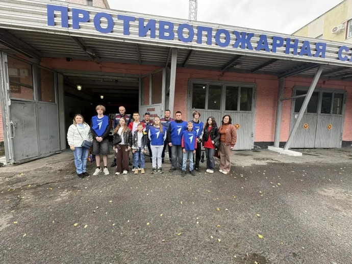 ​Экскурсия в &laquo;огненную&raquo; профессию: школьники Коровяковской СОШ побывали в ПЧ №20