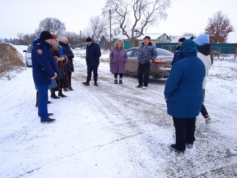 ​Сход граждан в Золотухинском районе