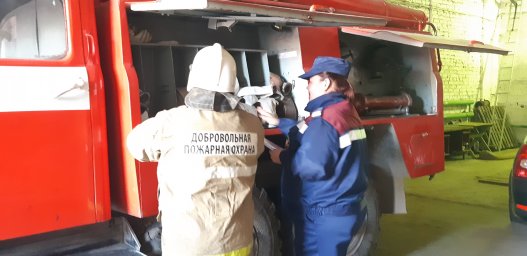​Рыльские огнеборцы изучают район выезда