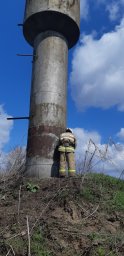 ​Рыльские пожарные проверяют противопожарное водоснабжение