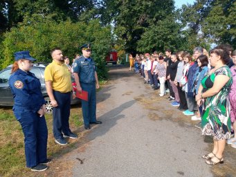 ​Напомним школьникам о безопасности