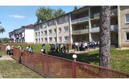 ​Хомутовские пожарные приняли участие в учебной тренировке