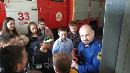 ​Мантуровские огнеборцы провели день открытых дверей