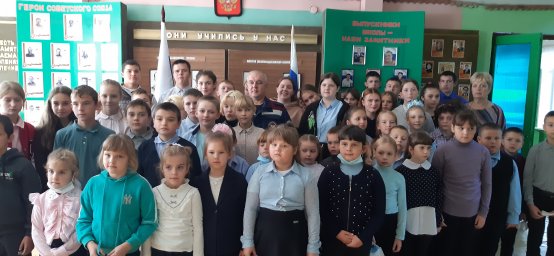 ​В Кремяновской СОШ Кореневского района прошел урок по гражданской обороне