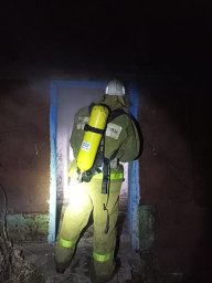 ​Суджанские огнеборцы потушили дом в селе Уланок