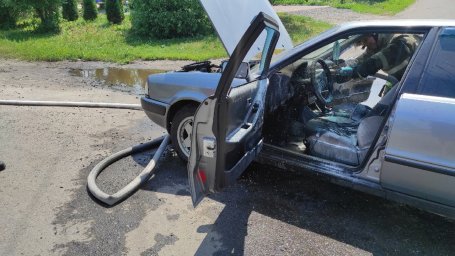 Ликвидация возгорания автомобиля