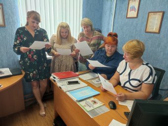 Инструктаж с работниками Малогнеушевского сельсовета Рыльского района