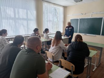 ​Пожарная профилактика в Полевском лицее