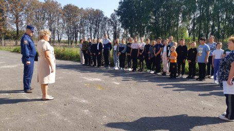 Уроки безопасности в Хомутовском и Беловском районах