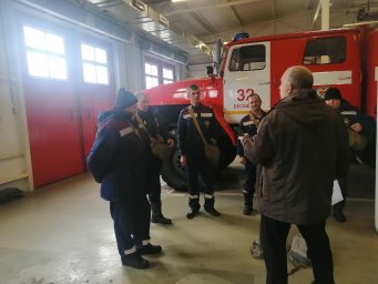 Пожарные Курского района прошли аттестацию на спасателей