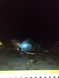 ​Огнеборцы ПЧ Горшеченского района потушили дом в с. Новомеловое