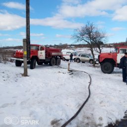 ​Рыльские добровольцы не дали распространиться огню по дому