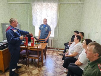 ​Инструктаж с работниками военного комиссариата Глушковского района