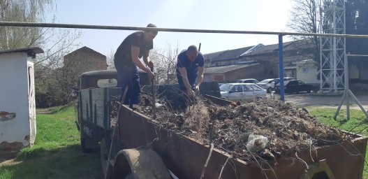 Субботник в Рыльском районе