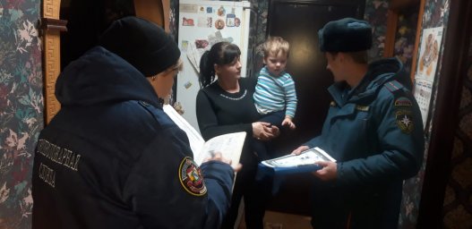 ​Профилактический рейд в Дмитриевском районе