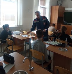 ​Урок безопасности в Жерновецкой школе Золотухинского района
